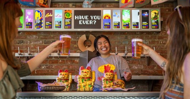 Happy patrons at New New New Brewery